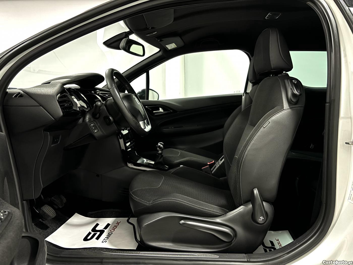 Citroën DS3 1.6 BlueHDi Be Chic — fotografia 19