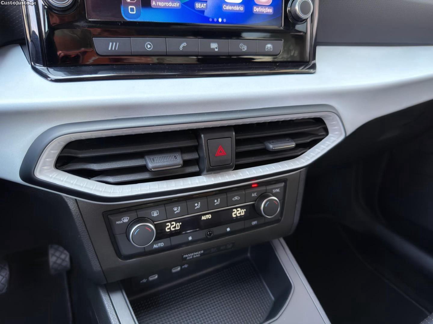 SEAT Ibiza 1.0 TSI Reference — fotografia 3