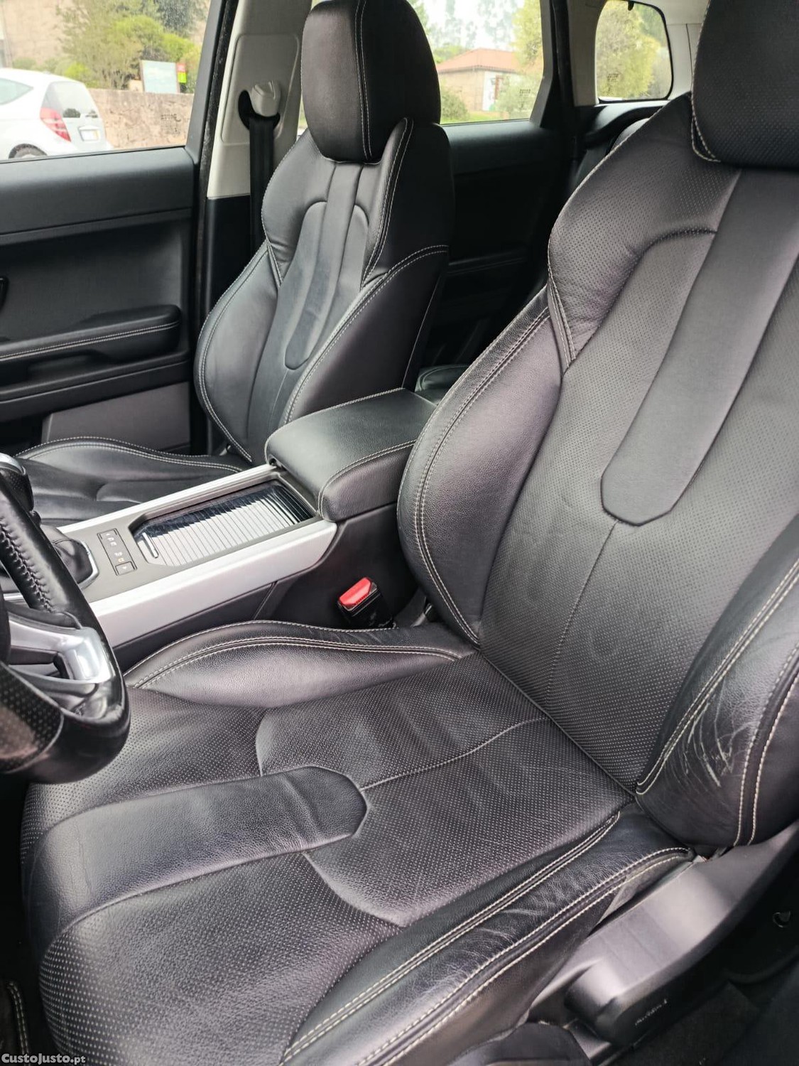 Land Rover Evoque 2.2 DS4 Dynamic — fotografia 6