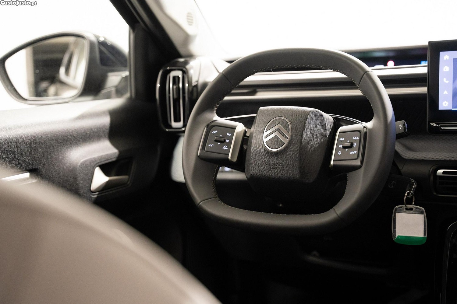 Citroën e-C3 44 kWh Autonomia Conforto Max — fotografia 19
