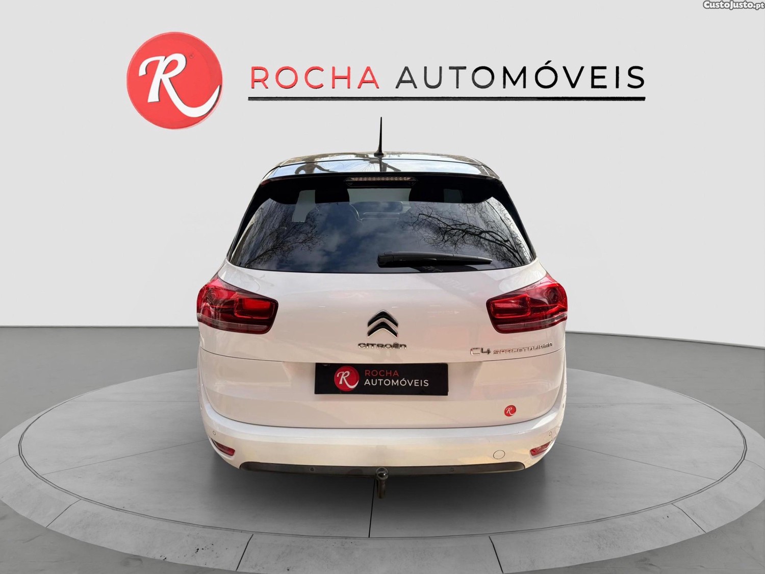 Citroën C4 Spacetourer 1.2 PureTech Shine. — fotografia 9