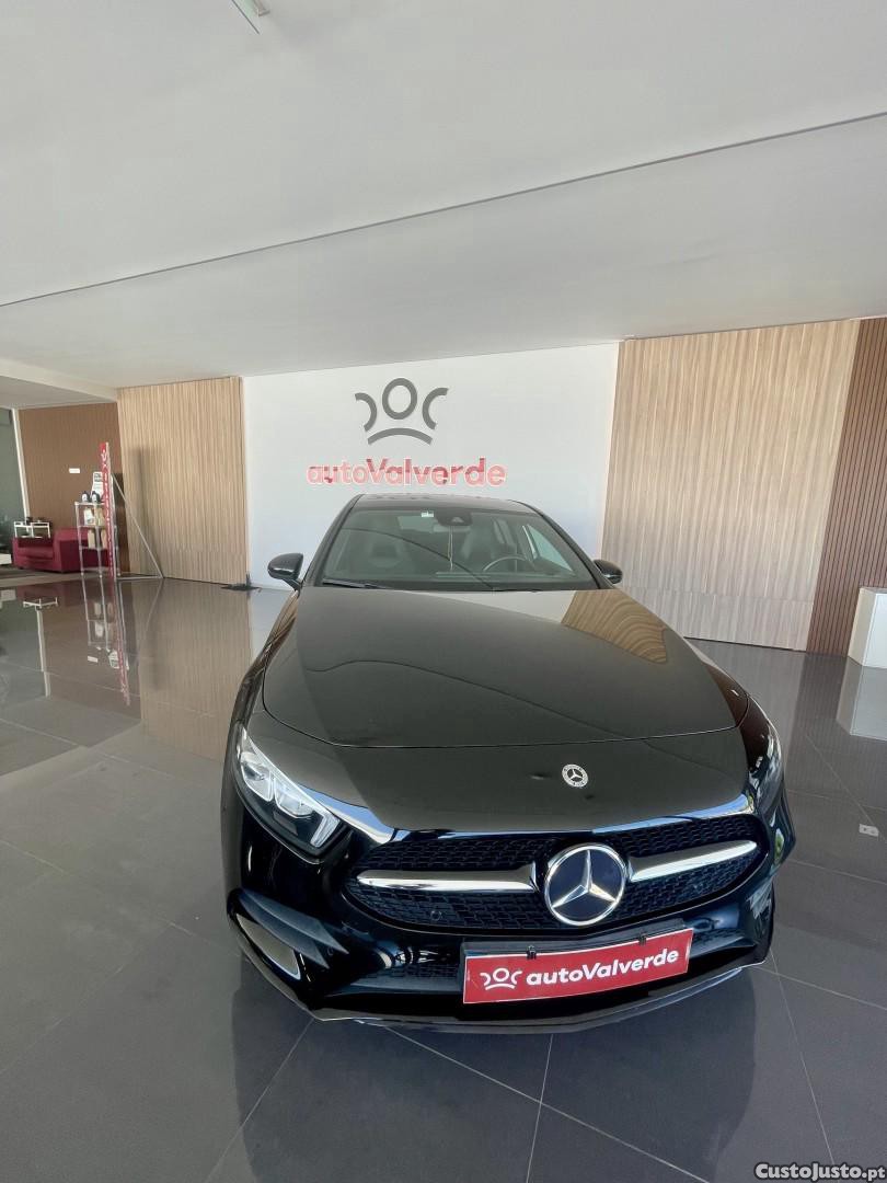 Mercedes-Benz A 250 e 8G-DCT AMG Line — fotografia 13