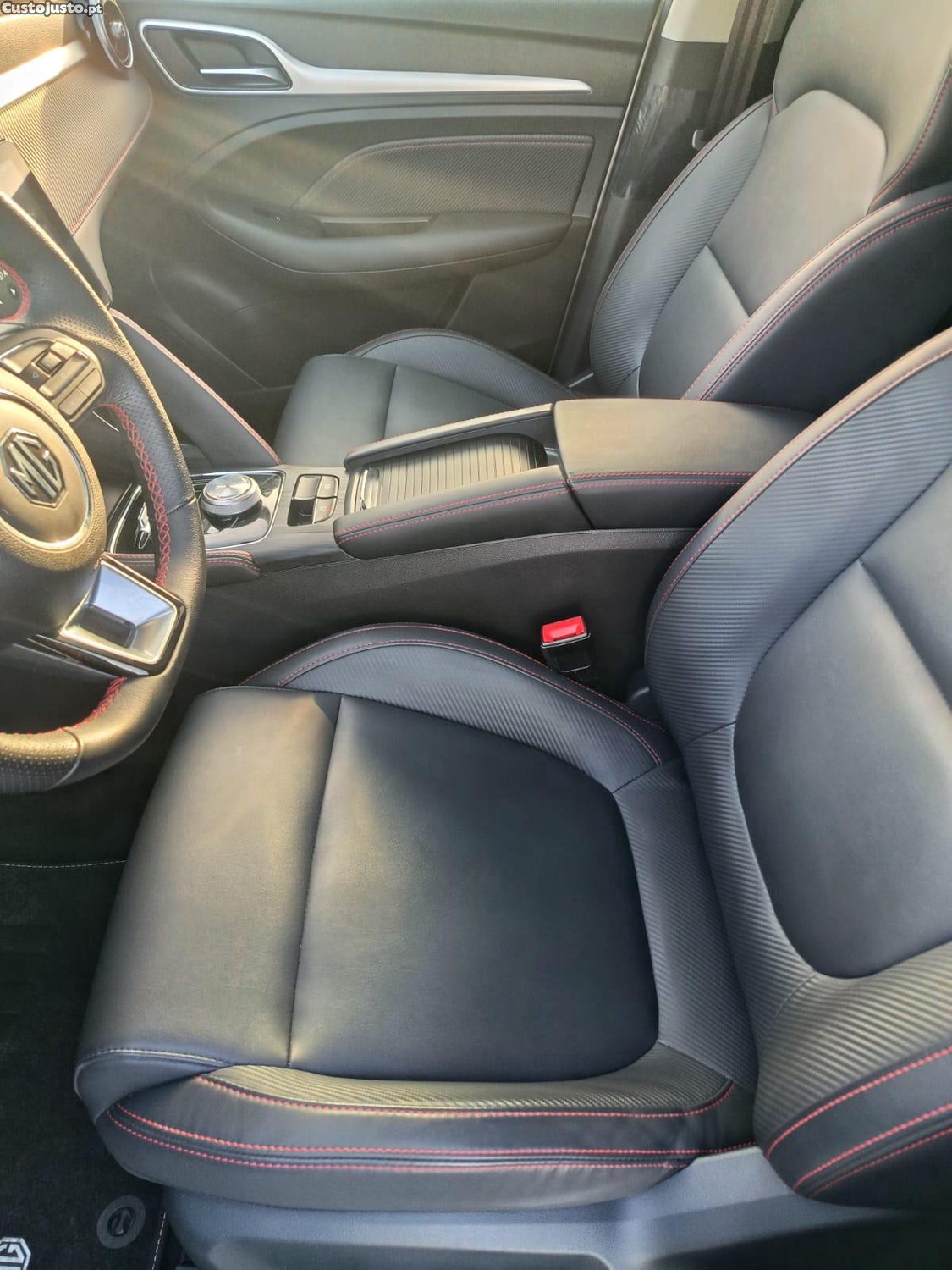 MG ZS EV 72.6 Luxury — fotografia 4