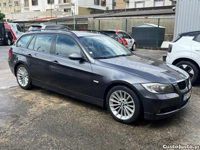 BMW 320 D TOURING — fotografia 9