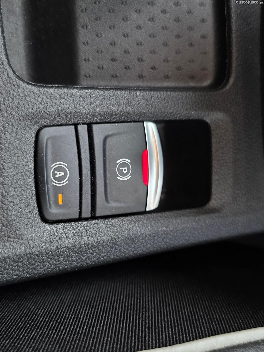 Renault Captur 1.0 TCe Techno Bi-Fuel — fotografia 10
