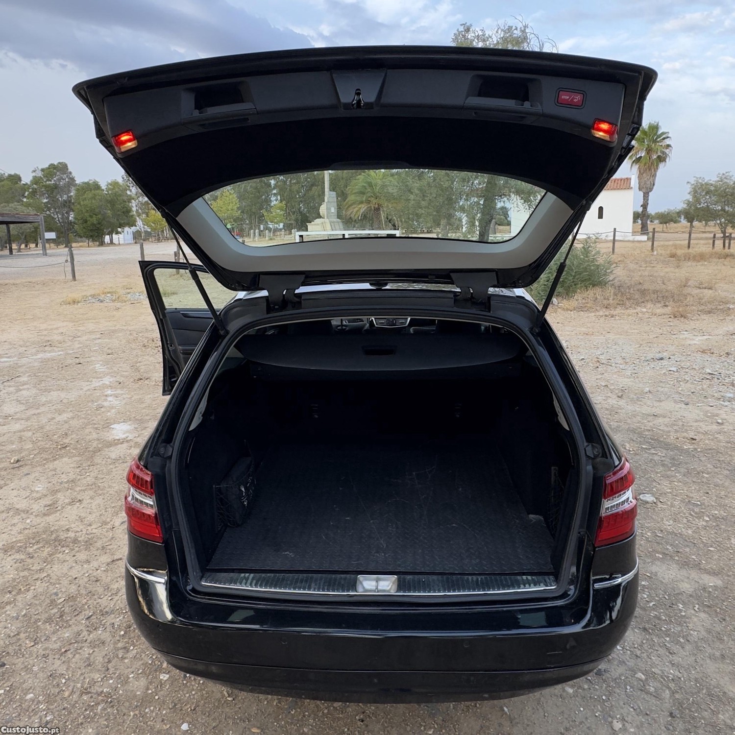 Mercedes-Benz E 220 E220 CDI AVANTGARDE — fotografia 7