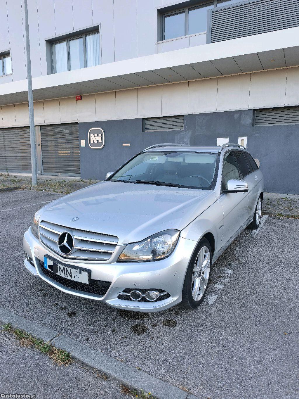 Mercedes-Benz C 250 CDI 204cv Avantgard Nacional — fotografia 10