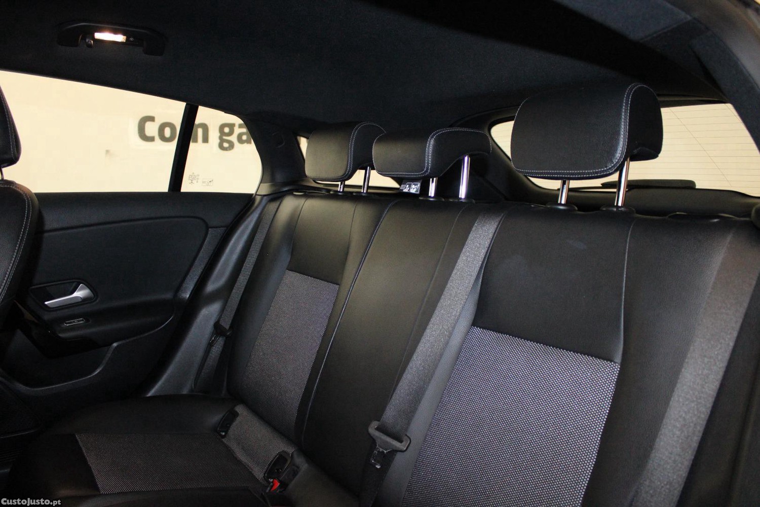 Mercedes-Benz CLA 180 D SHOOTING BRAKE STYLE AUTO — fotografia 12
