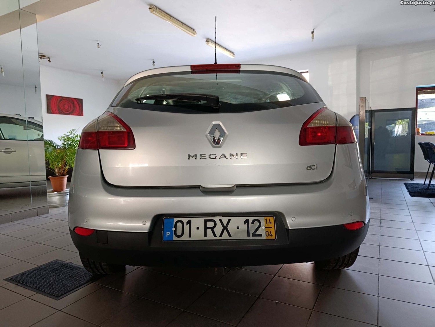 Renault Mégane 1.5 DCI110 cv — fotografia 8