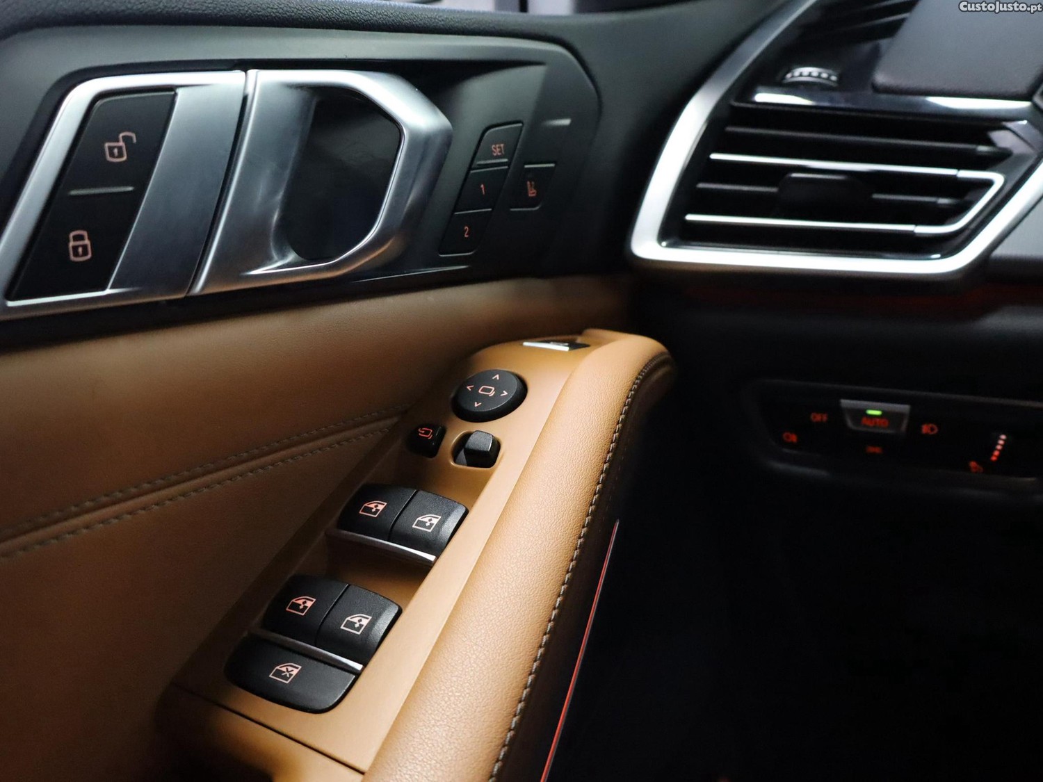 BMW X5 45 e xDrive — fotografia 16