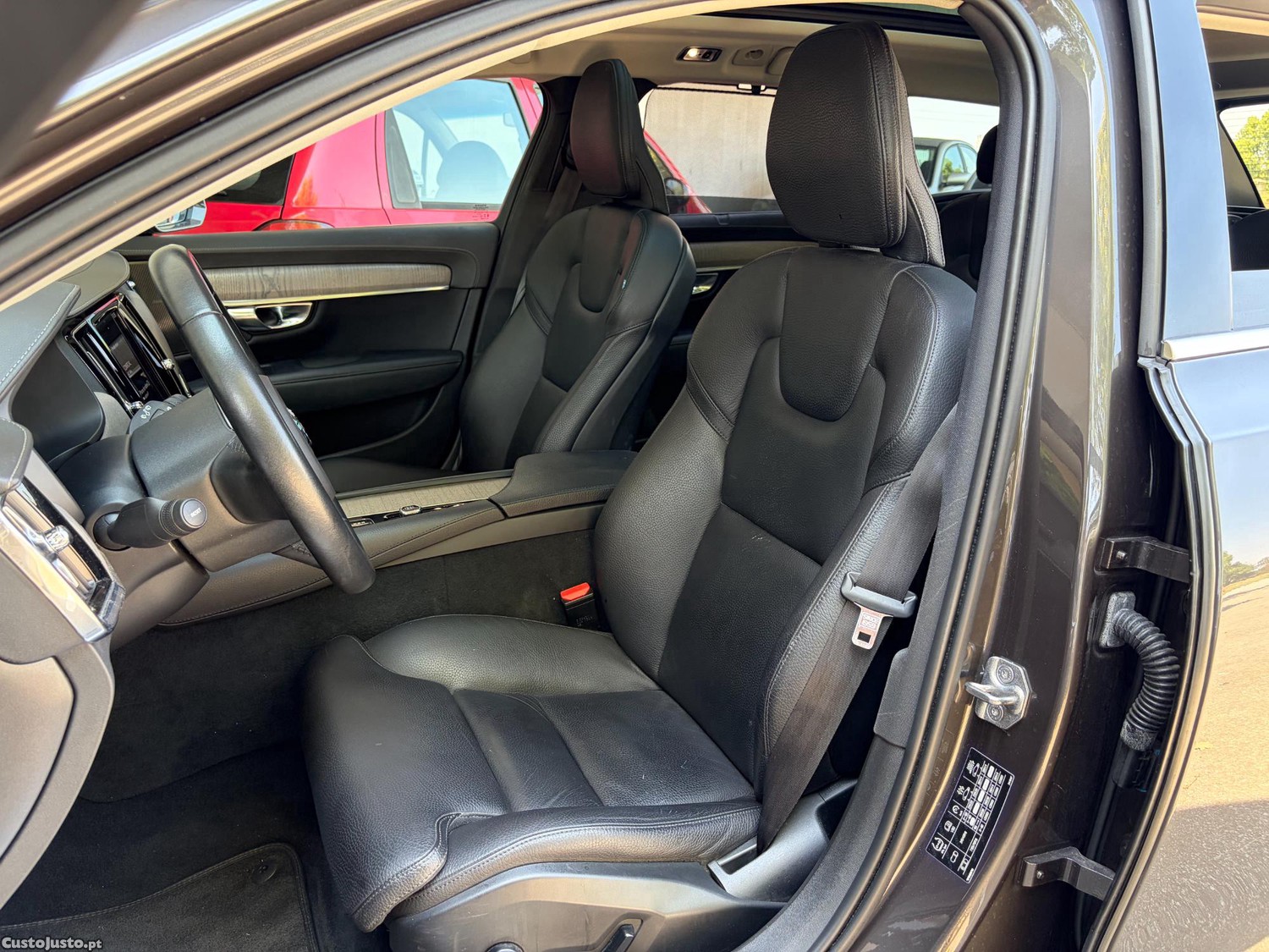 Volvo V90 2.0 B4 INSCRIPTION PLUS BRIGHT GEARTRONIC NACIONAL 1 ÚNICO DONO — fotografia 8