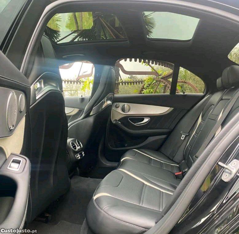 Mercedes-Benz C 63 AMG S V8 BITURBO — fotografia 3