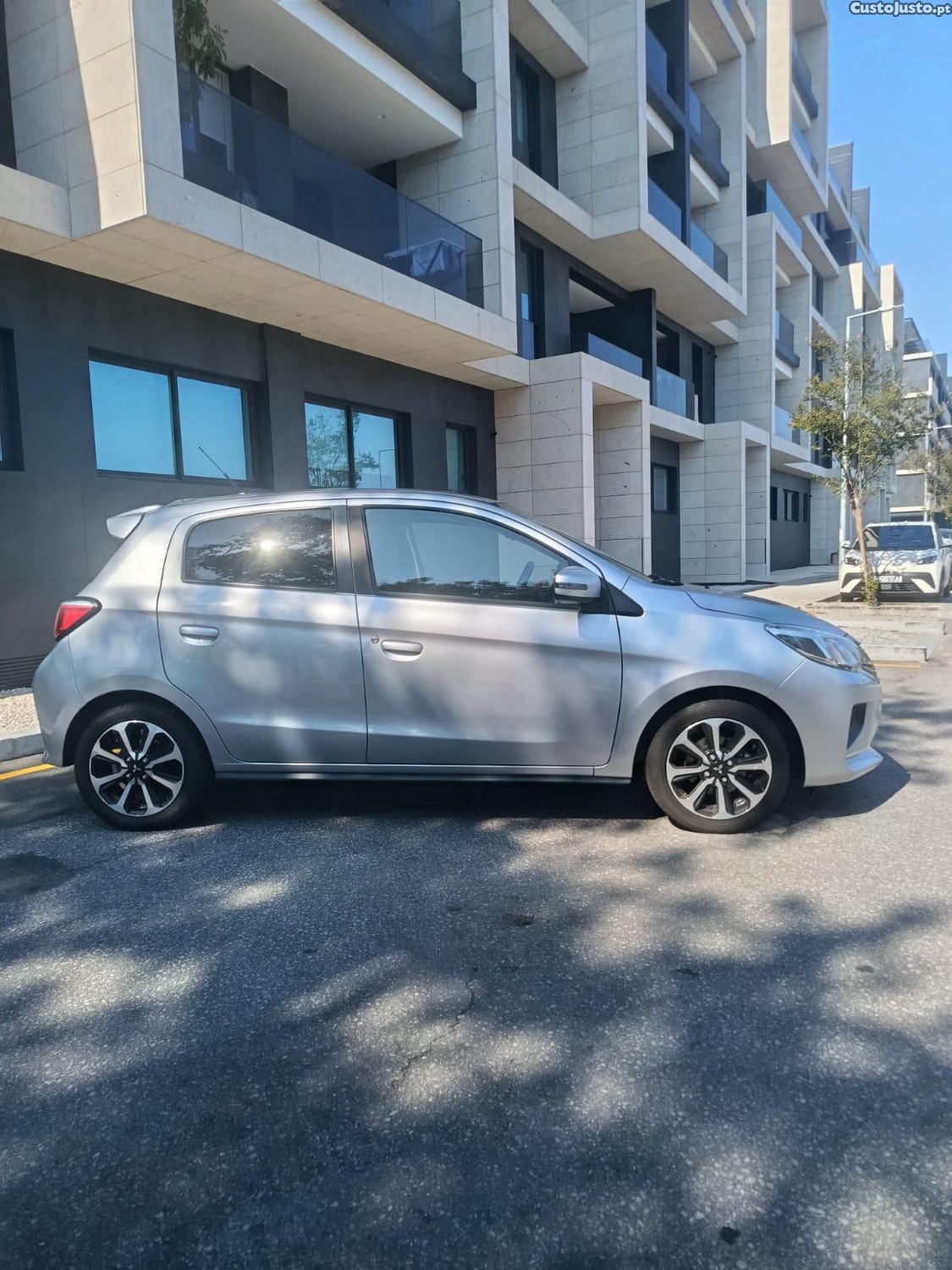 Mitsubishi Space Star 1.2 CONNECT EDITION — fotografia 9