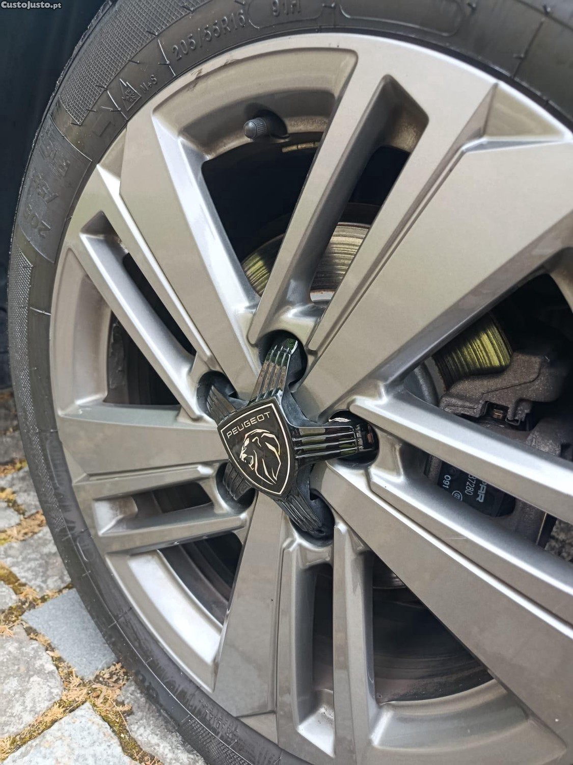 Peugeot 308 SW 1.5 Blue HDi Active Pack EAT8 — fotografia 5