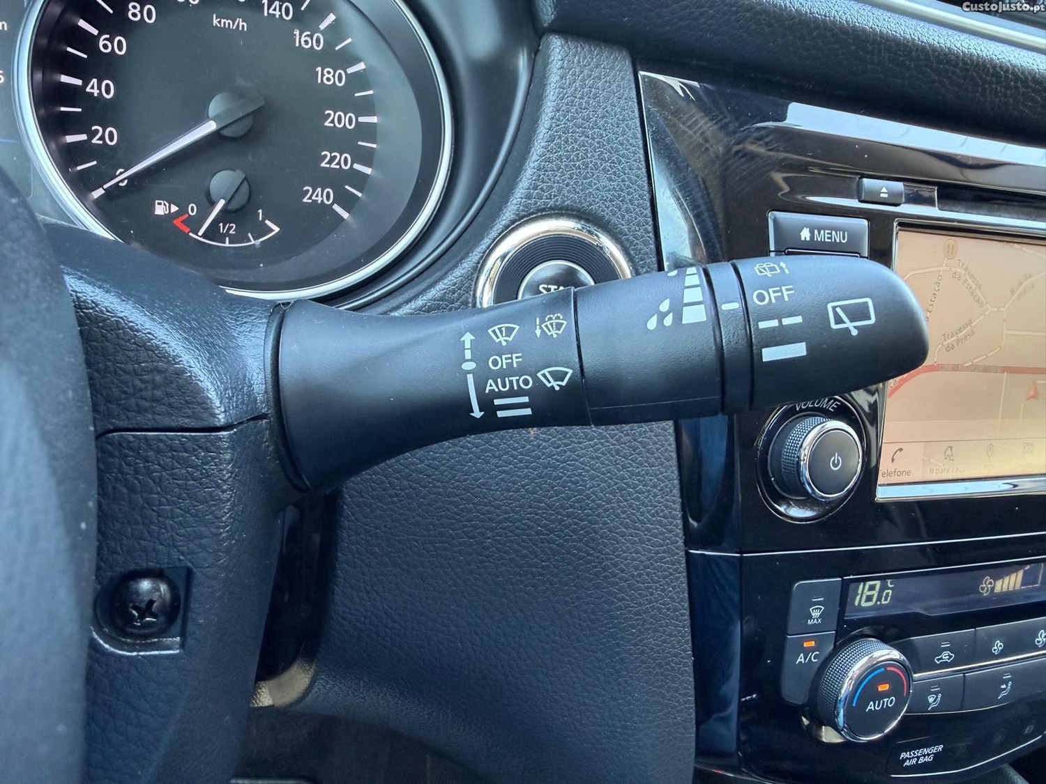 Nissan Qashqai 1.3 DIG-T N-Connecta J18 Led — fotografia 6