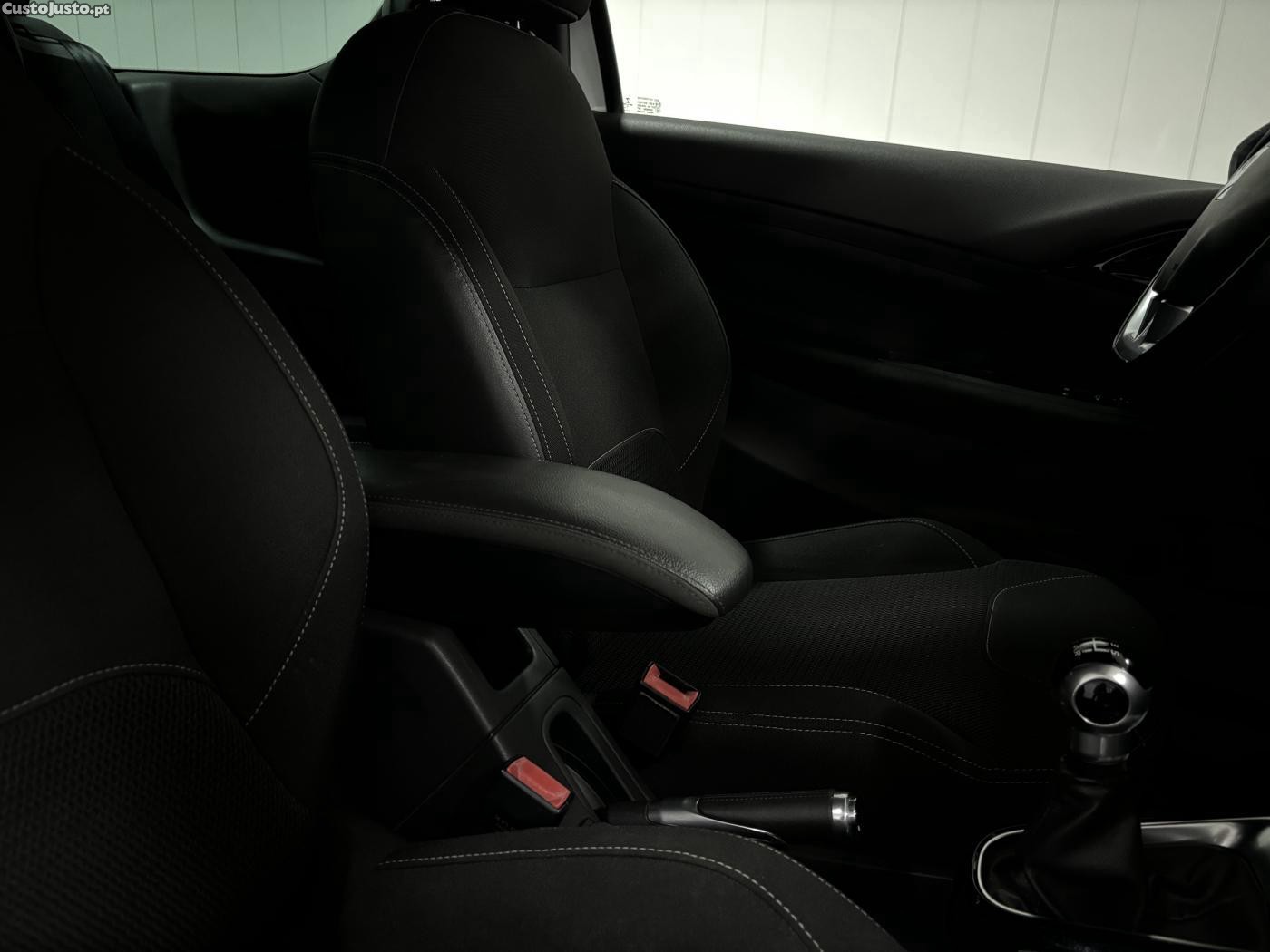 Citroën DS3 1.6 BlueHDi Be Chic — fotografia 6