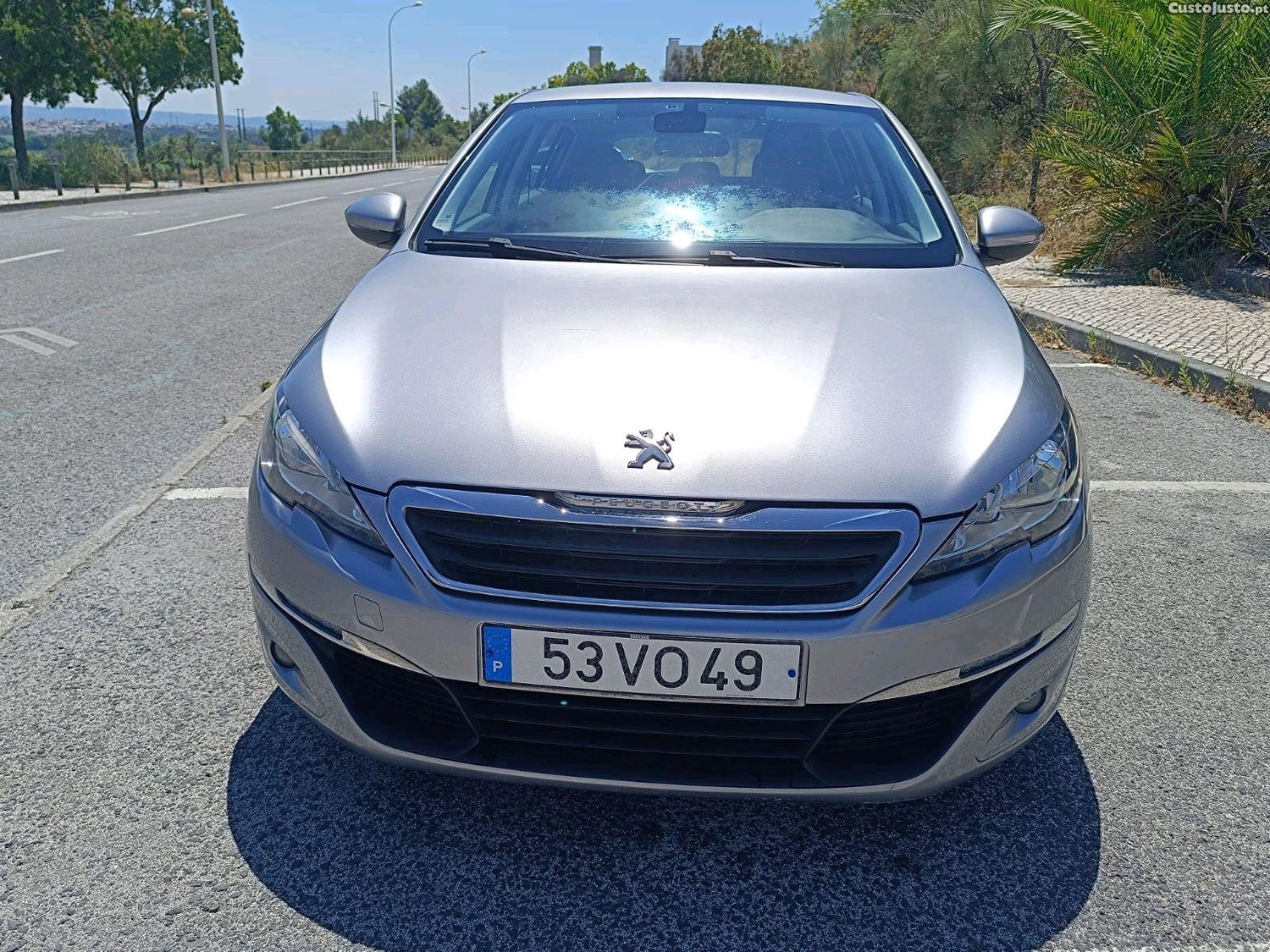 Peugeot 308 1.6 HDi 120cv Allure — fotografia 8
