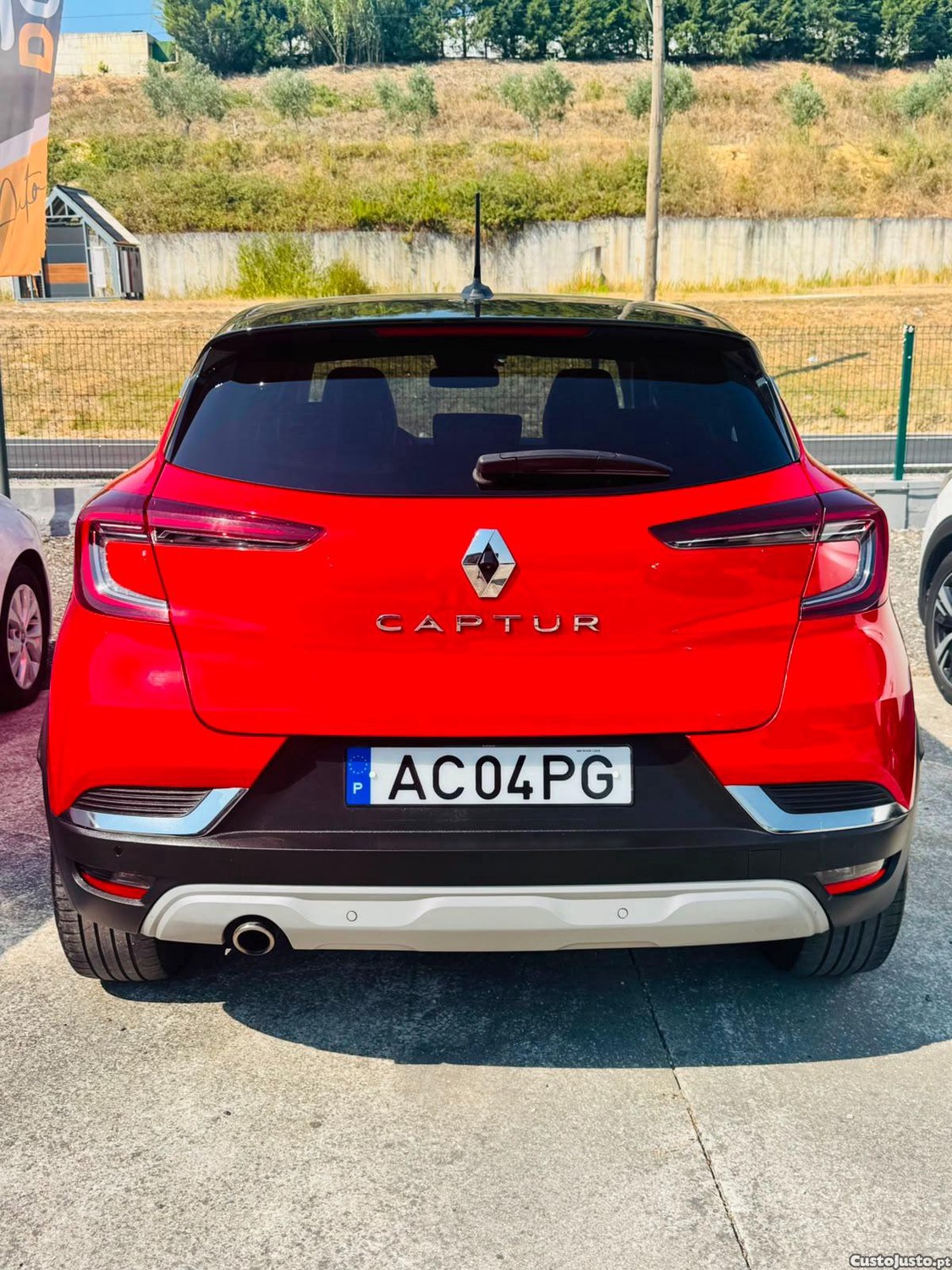 Renault Captur 1.0 TCe Exclusive — fotografia 2