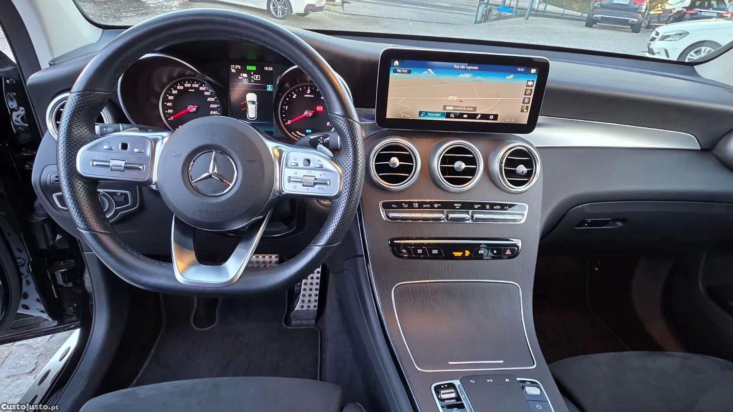 Mercedes-Benz GLC 300 300 de 4matic — fotografia 10