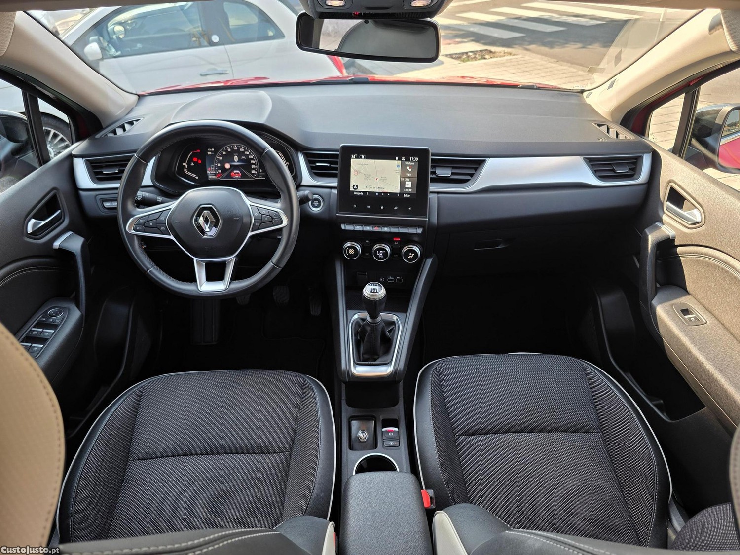 Renault Captur 1.0 TCe Techno Bi-Fuel — fotografia 9