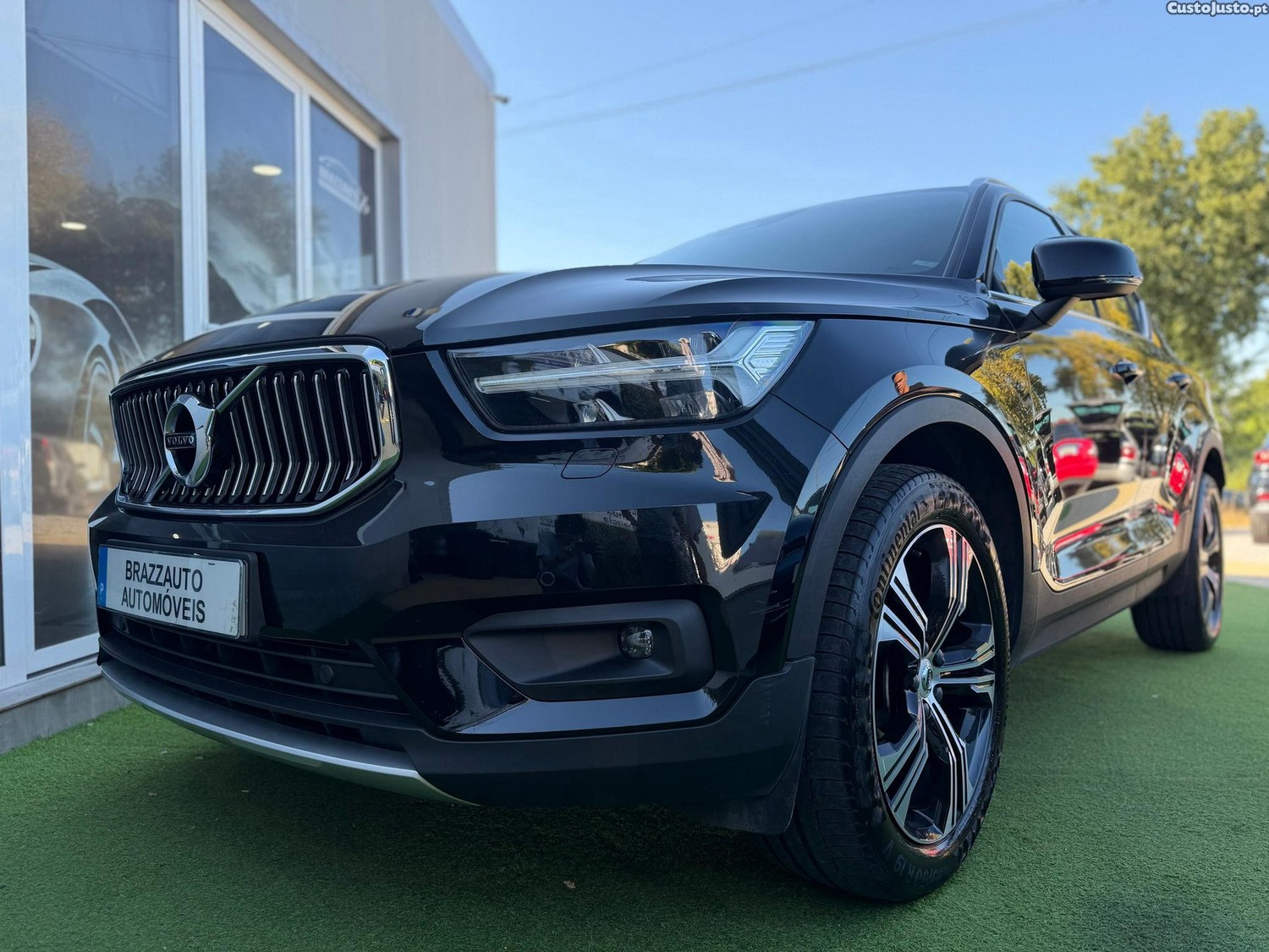 Volvo XC 40 1.5 T3 Momentum Plus Geartronic — fotografia 25