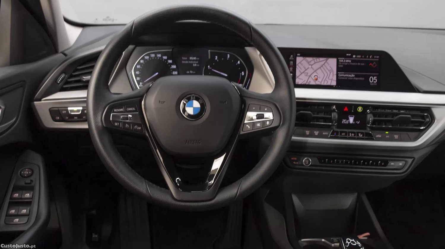 BMW 116 d Corporate Edition Auto — fotografia 4