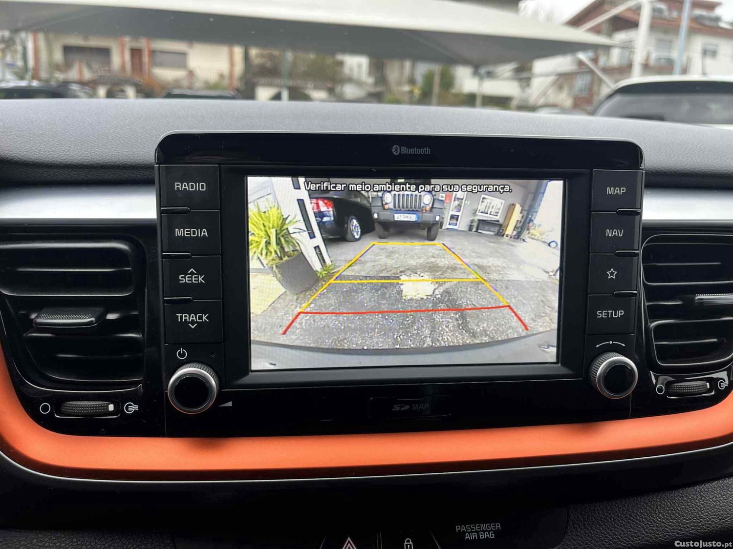 Kia Stonic 1.6 CRDI Vision — fotografia 9