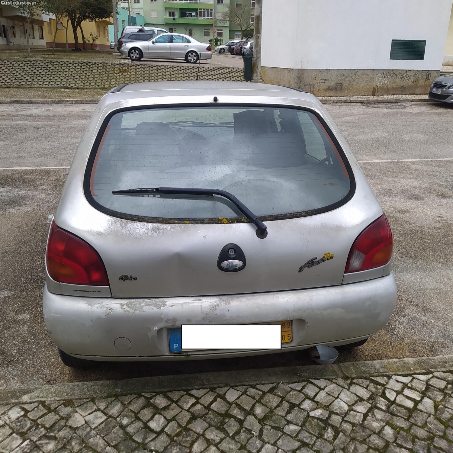 Ford Fiesta Ghia — fotografia 9