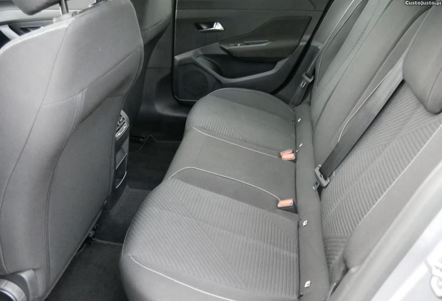 Peugeot 308 SW 1.5 Blue HDi Active Pack EAT8 — fotografia 2