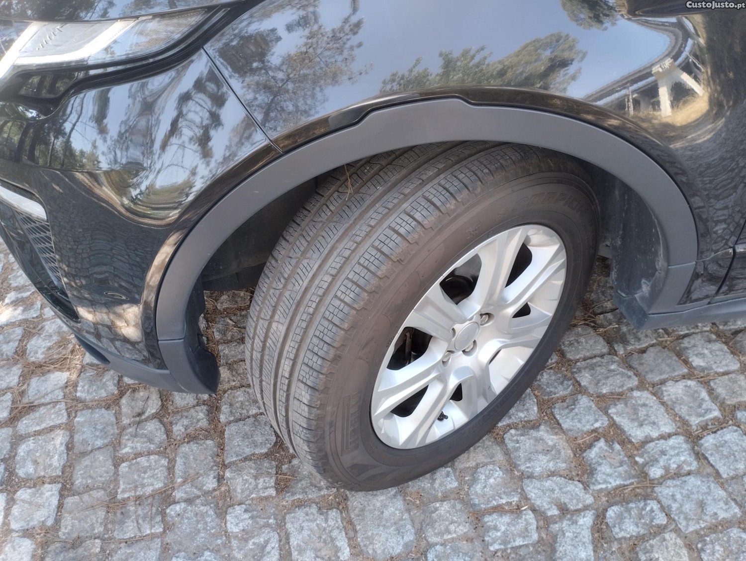 Land Rover Evoque 2.0 TD4 SE DYNAMIC - "NACIONAL - C/ GARANTIA" - "Distribuição Mudada" - "Classe 1 Port." — fotografia 18