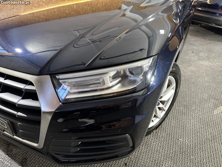 Audi Q5 2.0 TDI - 19 foto 5
