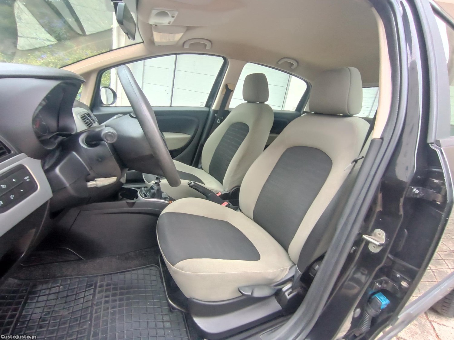 Fiat Grande Punto 1.2i 5 portas ac — fotografia 7
