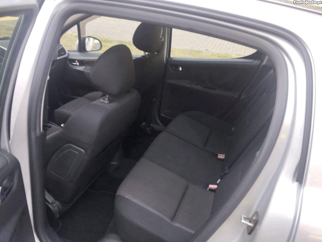 Peugeot 207 Sport — fotografia 6