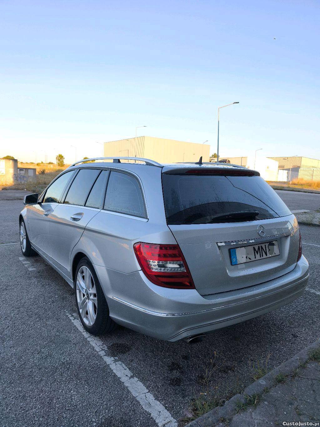 Mercedes-Benz C 250 CDI 204cv Avantgard Nacional — fotografia 9