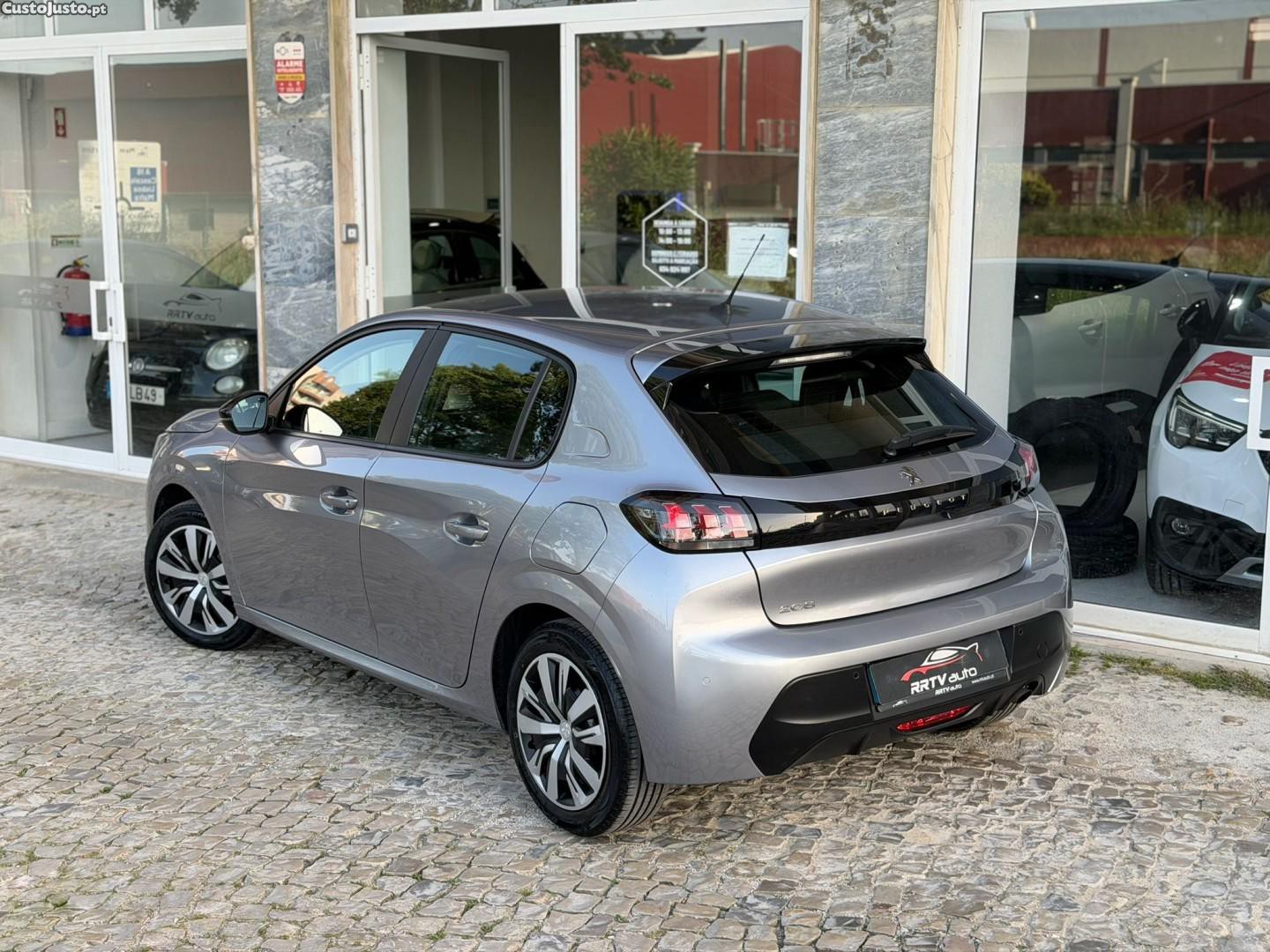 Peugeot 208 1.2 PureTech Active - 23 — photo 4