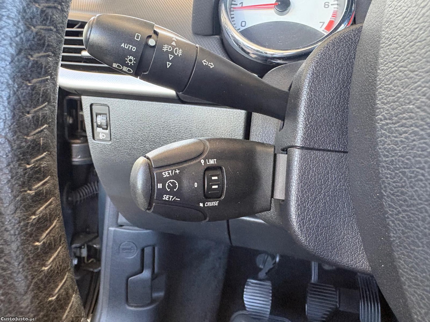 Peugeot 207 1.4 Sport — fotografia 7