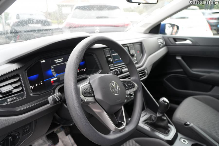 Volkswagen Polo 1.0 Confortline — fotografia 6
