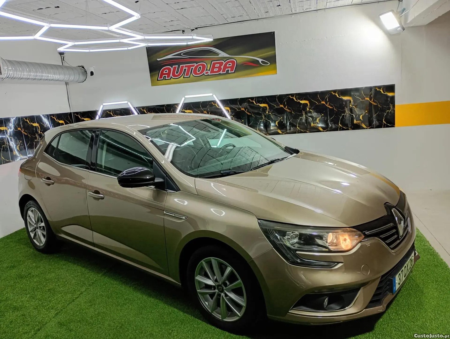 Renault Mégane 1.5 dCi Limited SS — fotografia 16