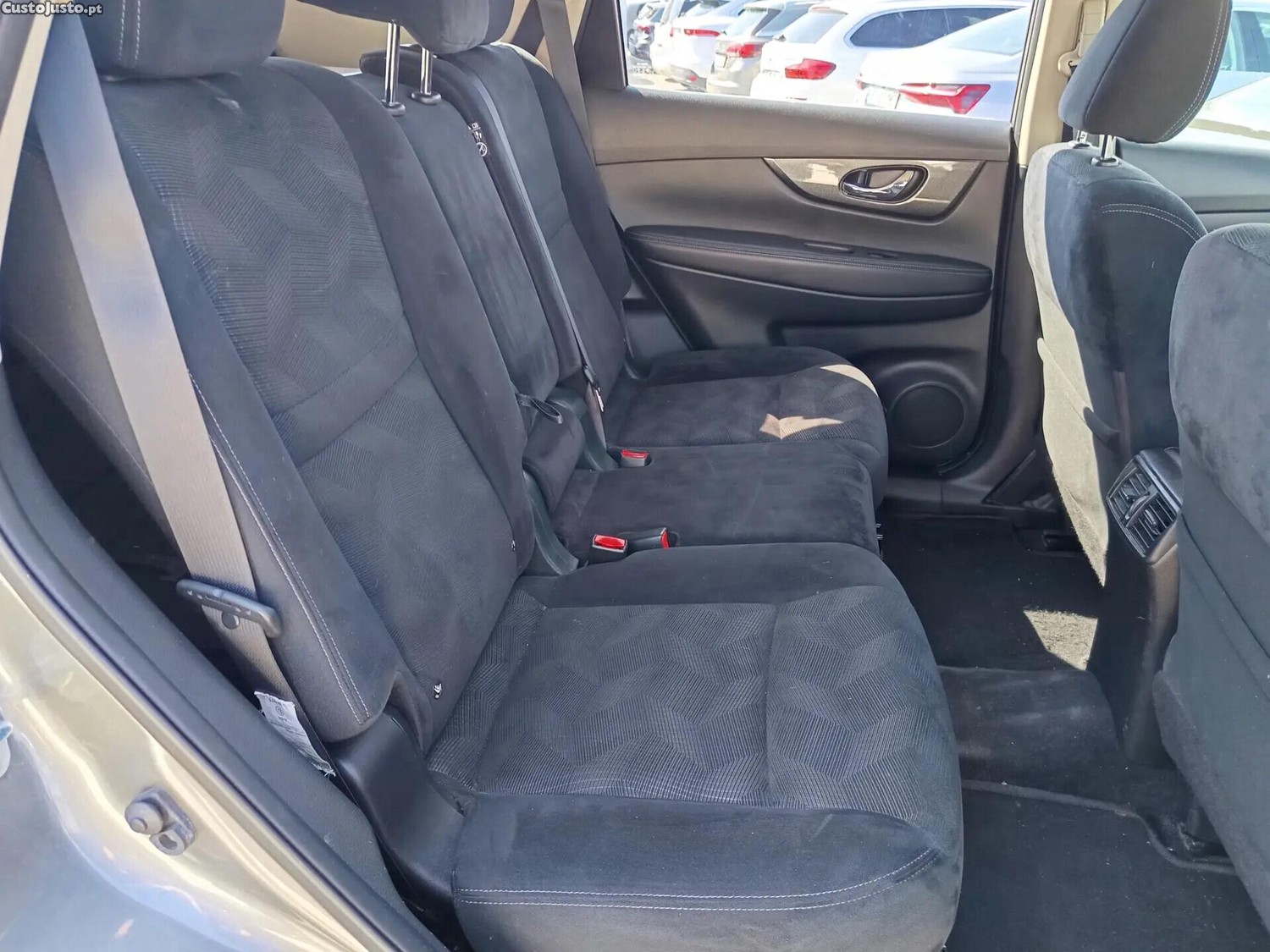 Nissan X-Trail 1.6 dCi 360 — fotografia 11