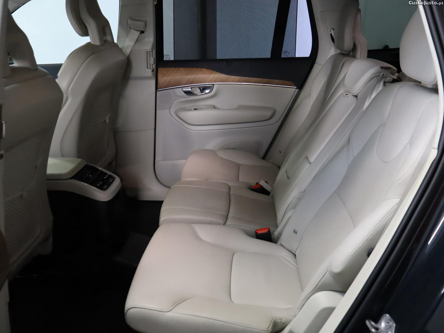 Volvo XC 90 2.0 T8 PHEV Inscription AWD — fotografia 17