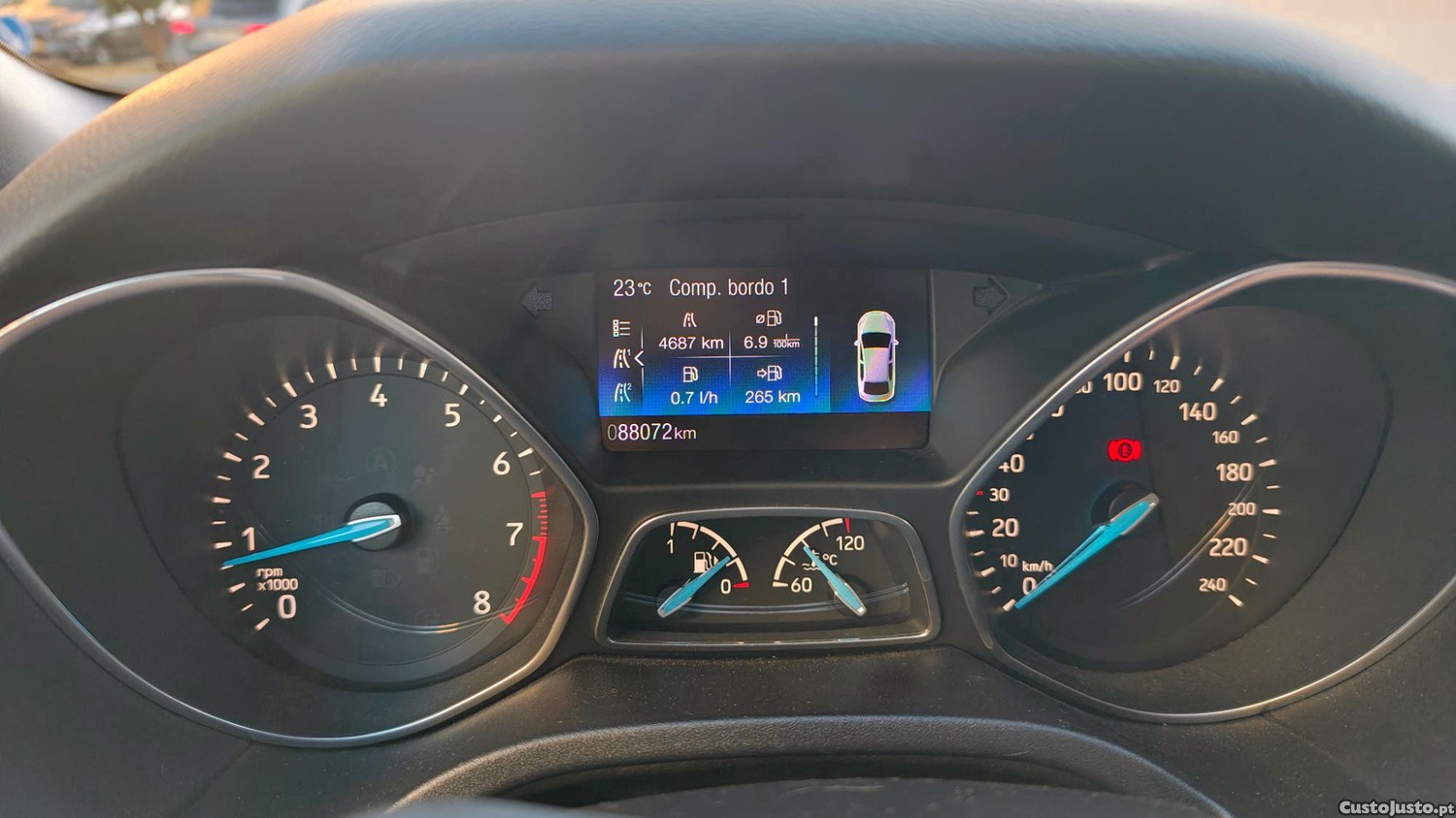 Ford Focus 1.0 Ecoboost 125 ST Line — fotografia 7