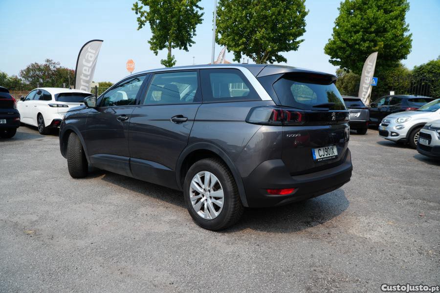 Peugeot 5008 1.2 PureTech Active — fotografia 9
