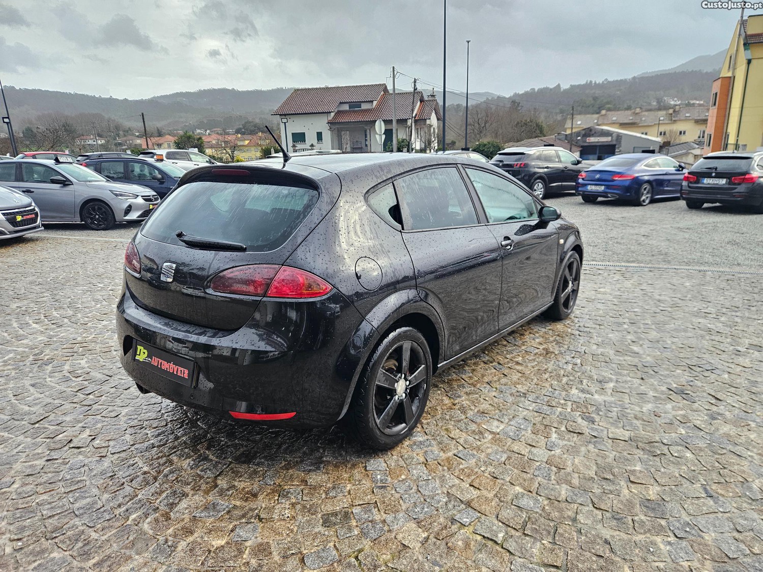 Seat Leon 1.9 TDI SPORT - 07 foto 4