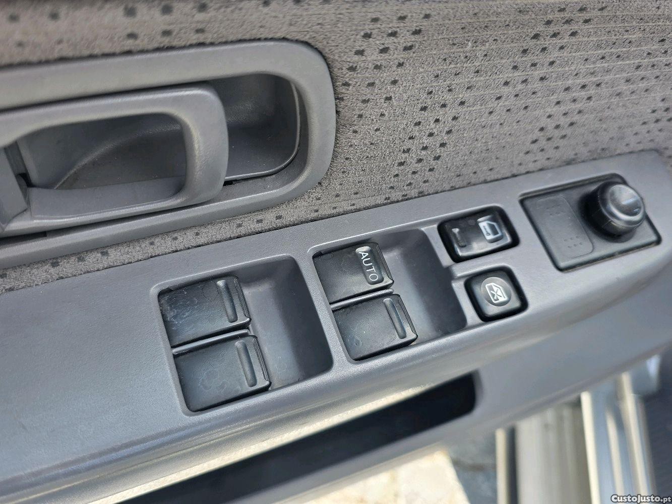 Nissan Navara 4x4 Sport — fotografia 4