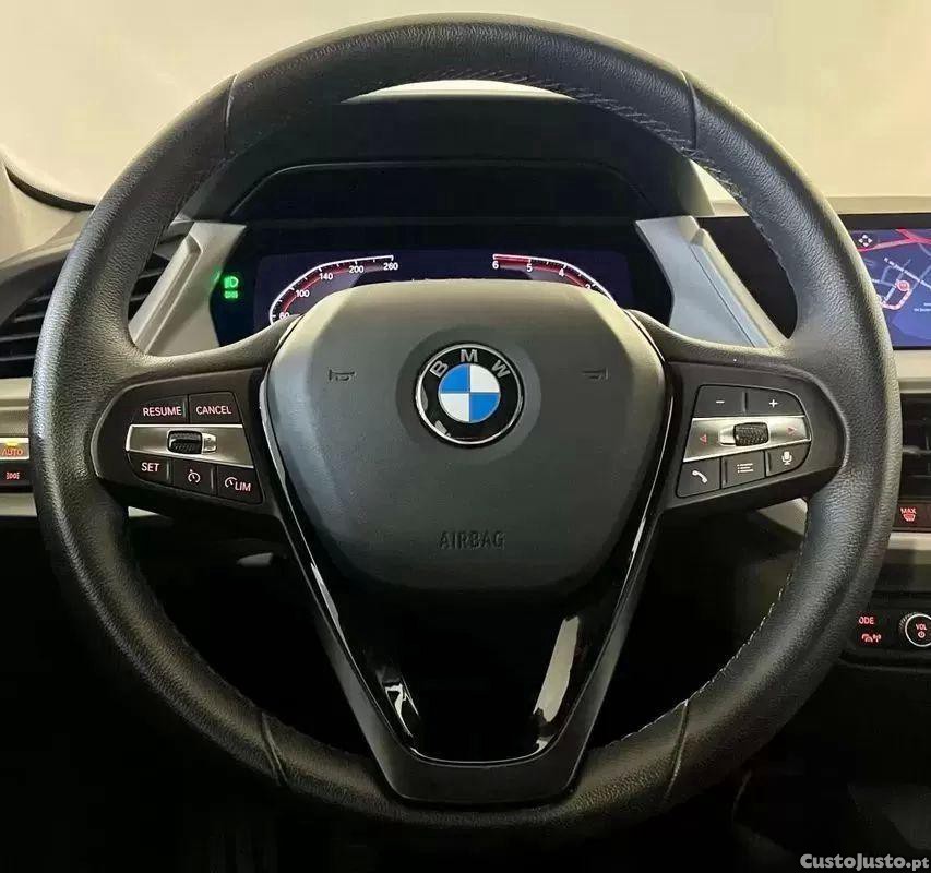 BMW 116 D advantage — fotografia 30