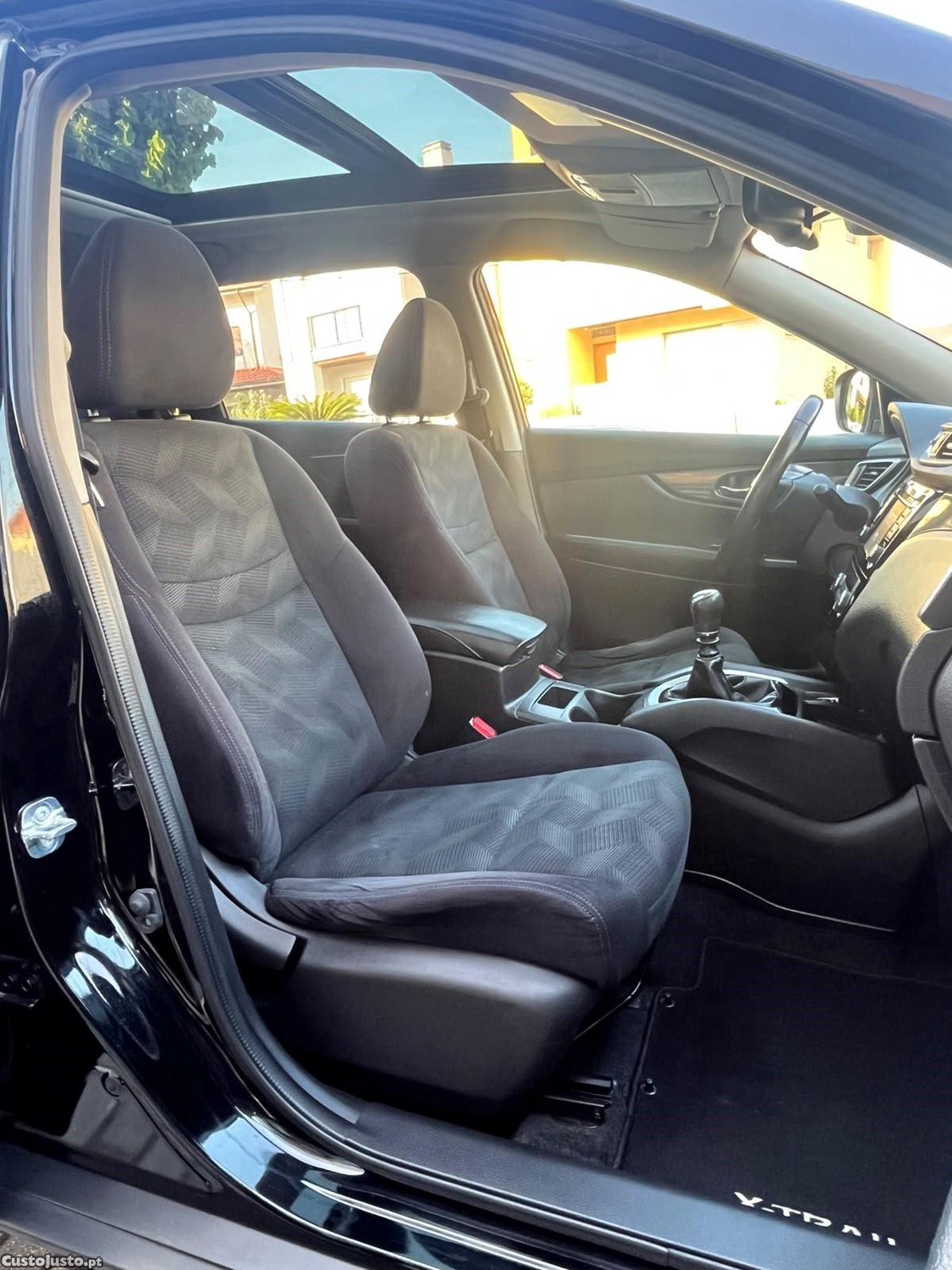 Nissan X-Trail 1.6 dCi Tekna — fotografia 18