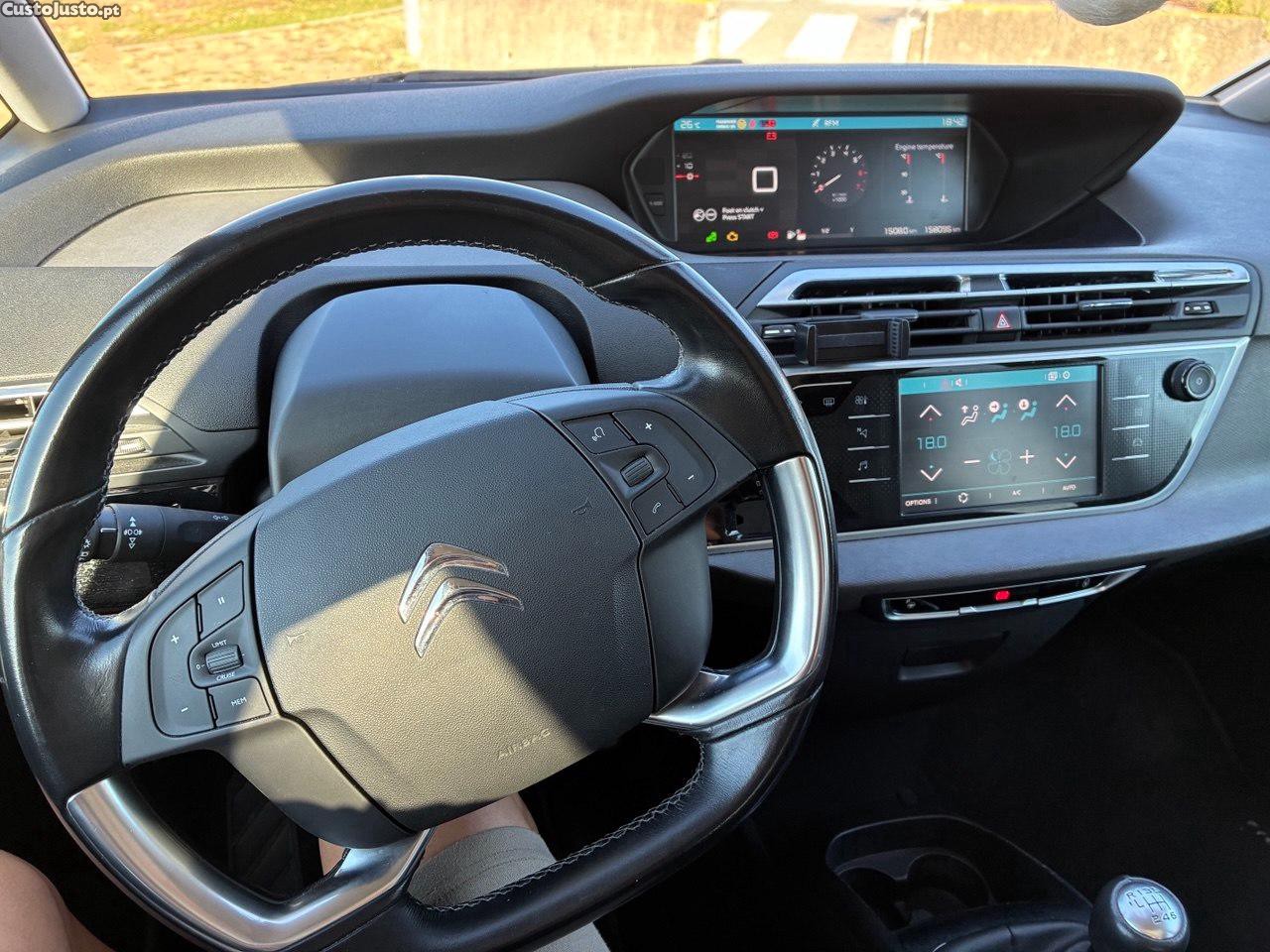 Citroën C4 Grand Picasso - 18 foto 4