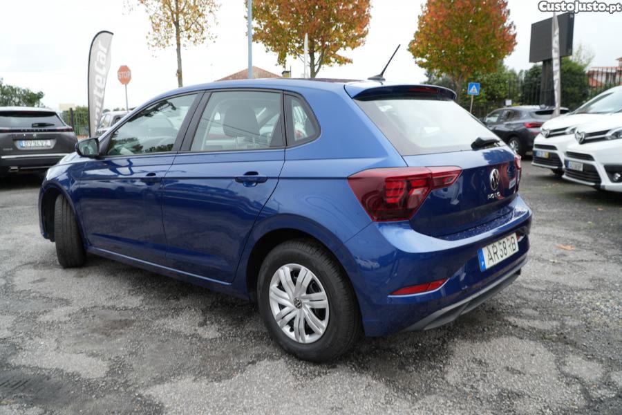 Volkswagen Polo 1.0 Confortline — fotografia 8