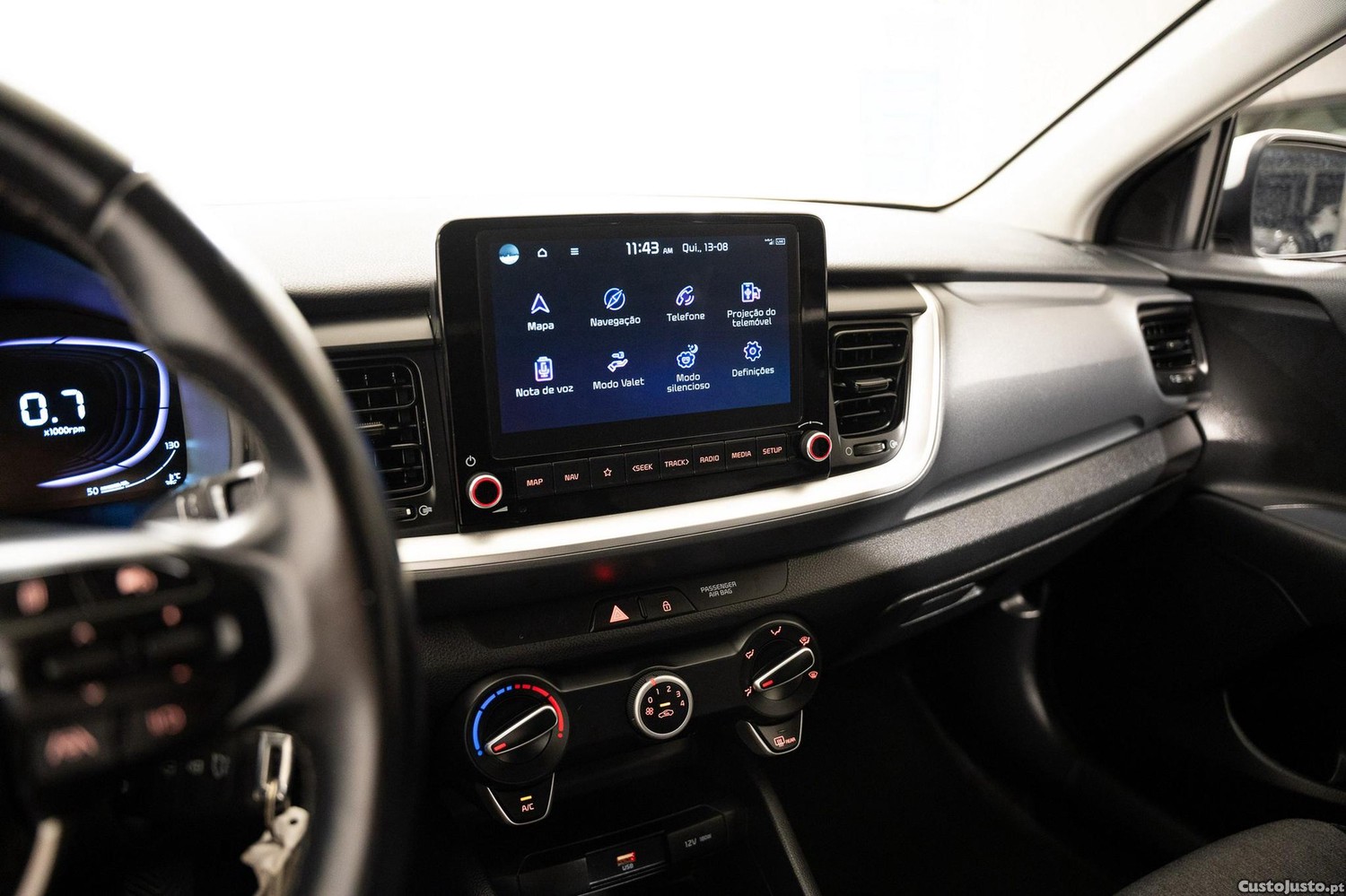 Kia Stonic 1.2 MPi Dynamic — fotografia 9