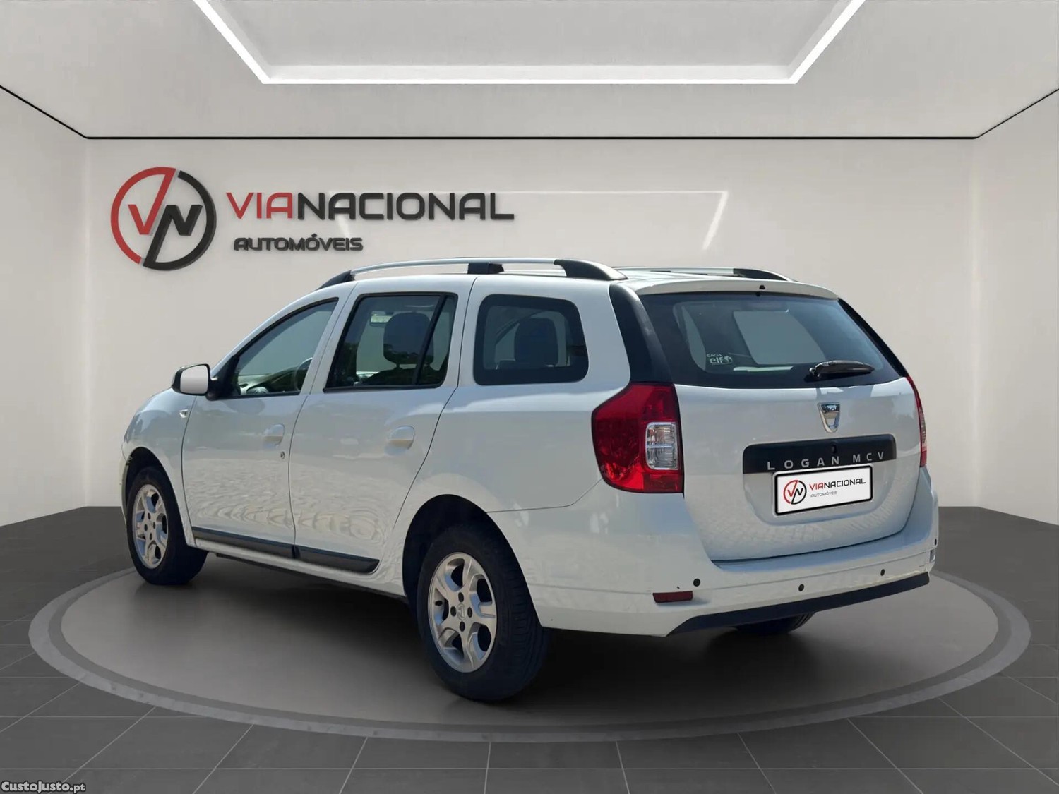 Dacia Logan 0.9 TCe Comfort Bi-Fuel — fotografia 13
